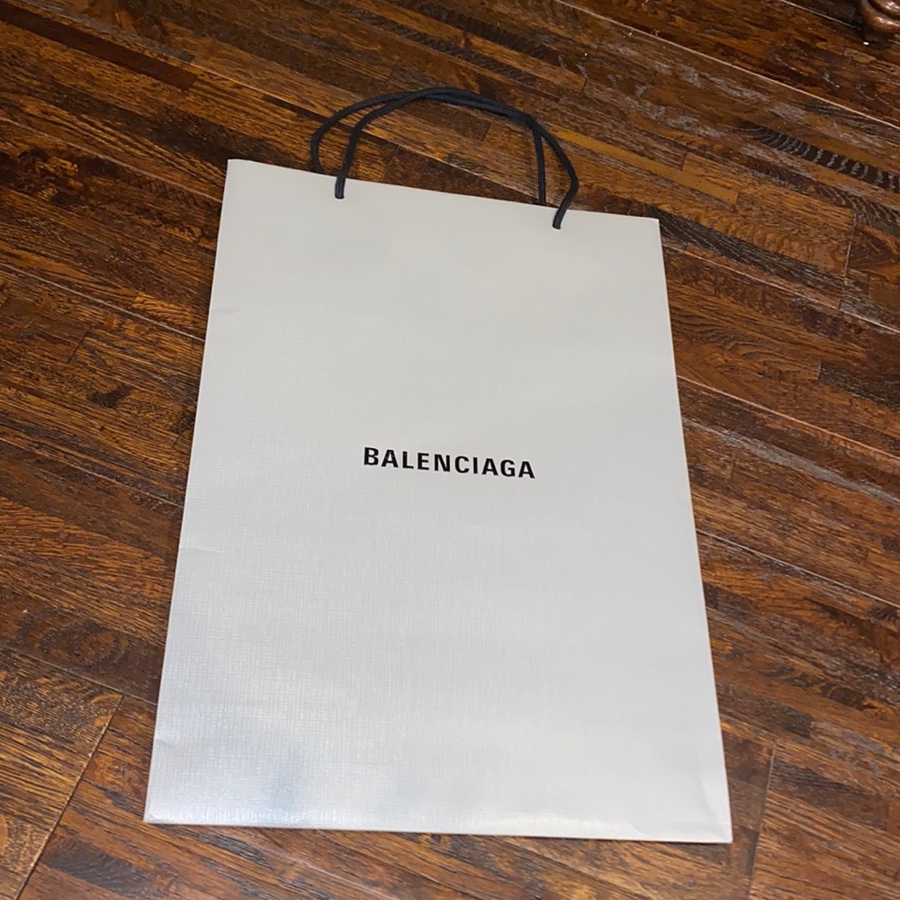 Shopping bag